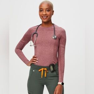 Figs Salta Seamless Longsleeve Underscrub - dark cherry